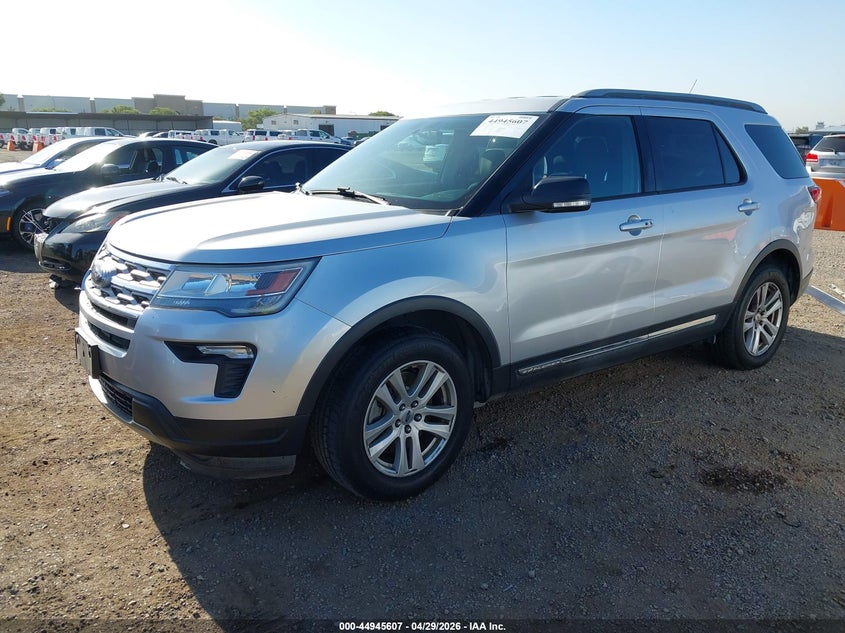 1FM5K8D84JGC15772 2018 FORD EXPLORER XLT photo 1