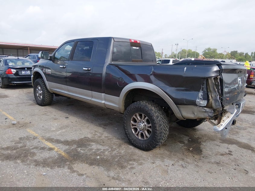 Vin: 3c6ur5nl5eg195272, lot: 45443047, ram 2500 laramie 20143