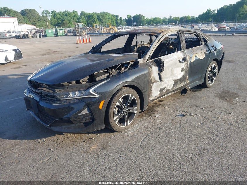 2021 KIA K5 auction photo 2