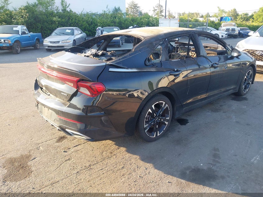 2021 KIA K5 auction photo 4
