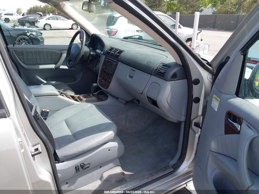 2000 Mercedes-Benz Ml 320