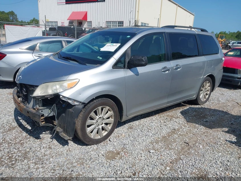 2012 Toyota Sienna Limited 7 Passenger
