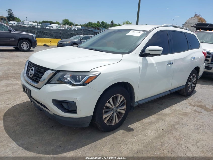 2017 Nissan Pathfinder S