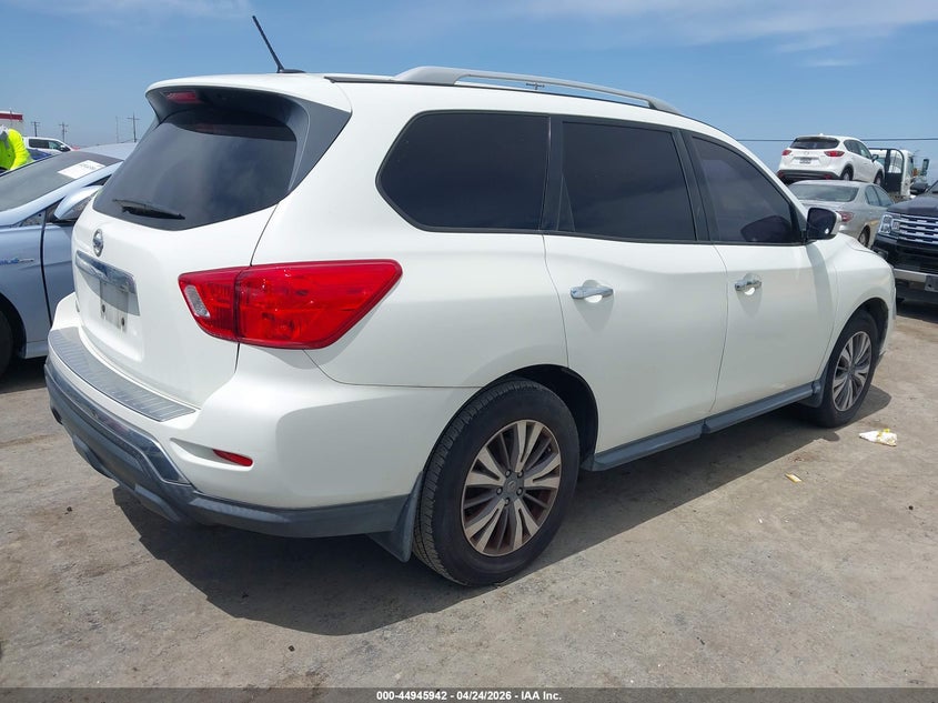 2017 Nissan Pathfinder S
