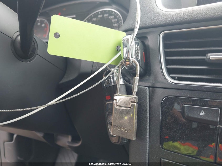 2013 Audi Q5 2.0T Premium VIN: WA1LFAFP8DA047308 Lot: 44946063