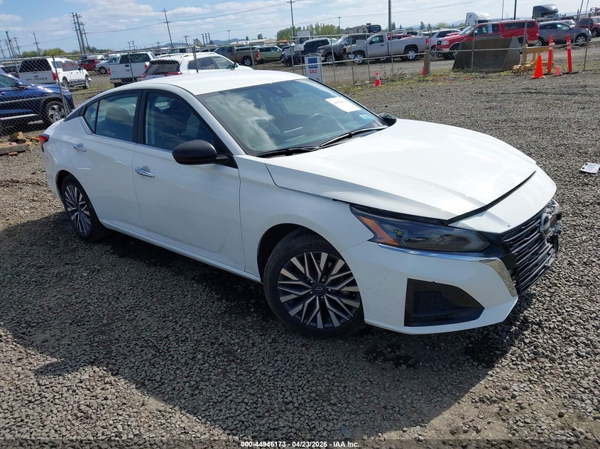 2025 Nissan Altima Sv Fwd