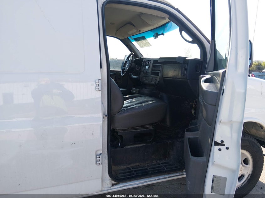 2015 Chevrolet Express 2500 Work Van