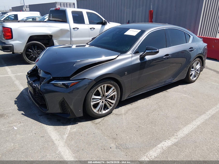 Vin: jthba1d24r5132250, lot: 45443670, lexus is 300 f sport design 20242