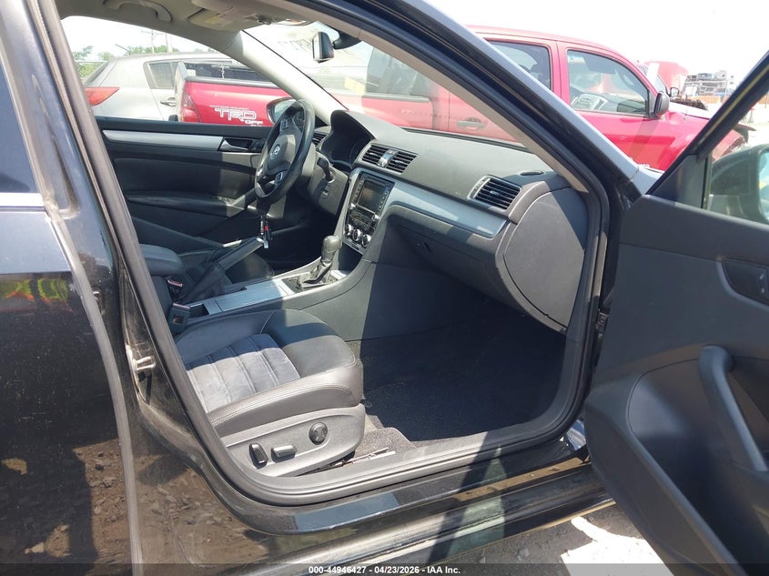 2012 Volkswagen Passat 2.0L Tdi Sel Premium