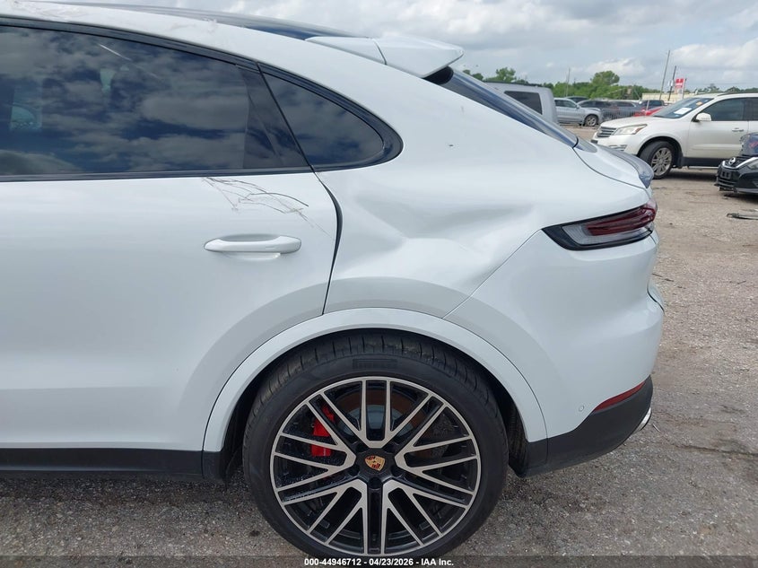 2026 Porsche Cayenne Coupe S VIN: WP1BL2AY0TDA50036 Lot: 44946712