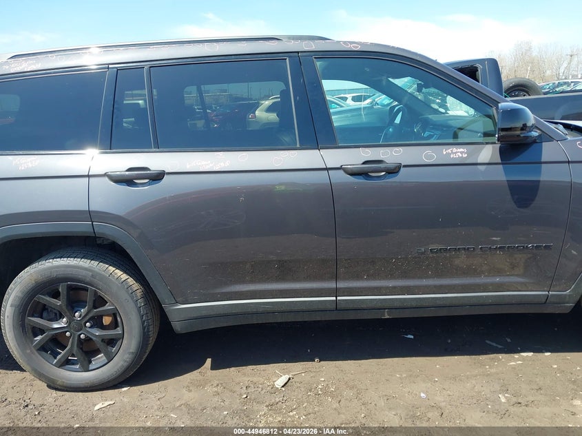 JEEP GRAND CHEROKEE L - zdjęcie 13