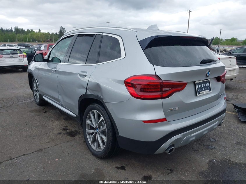 2018 BMW X3 auction photo 3