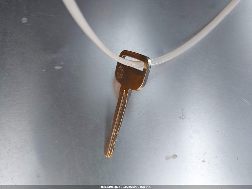 2000 Toyota Tacoma VIN: 5TENL42N0YZ713733 Lot: 44946873