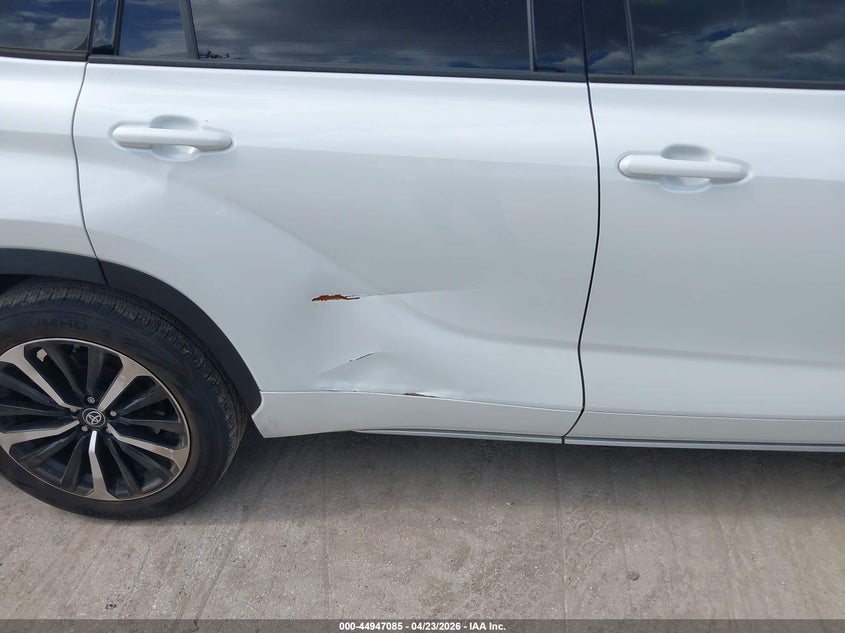 2022 Toyota Highlander Xse VIN: 5TDLZRAH3NS102408 Lot: 44947085