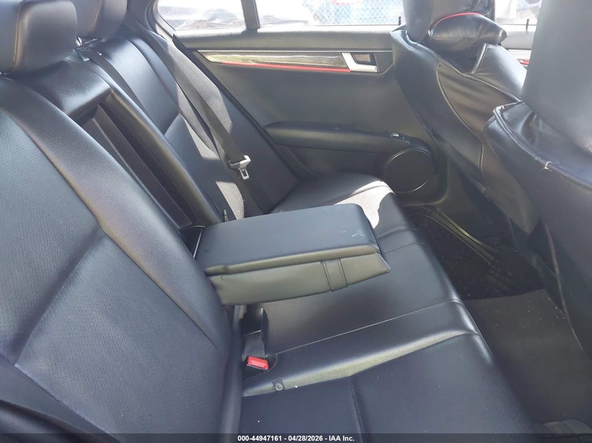 2013 MERCEDES-BENZ C 300 auction photo 8