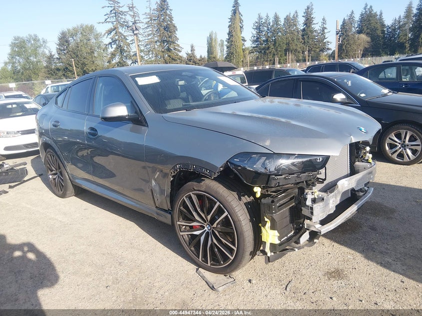 2025 BMW X6 XDRIVE40I
