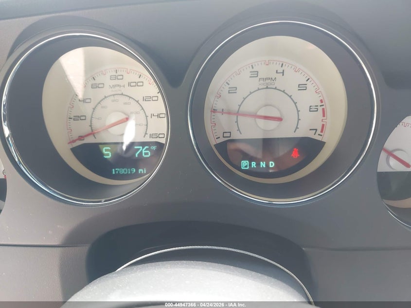 2012 Dodge Challenger 5.7 R/T white Lot 111044947366 Vin 2C3CDYBT6CH157043