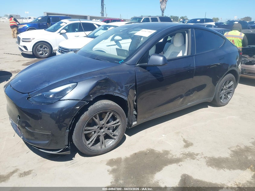 Vin: 7saygded0sf316099, lot: 45444776, tesla model y long range dual motor rear-wheel drive 20252