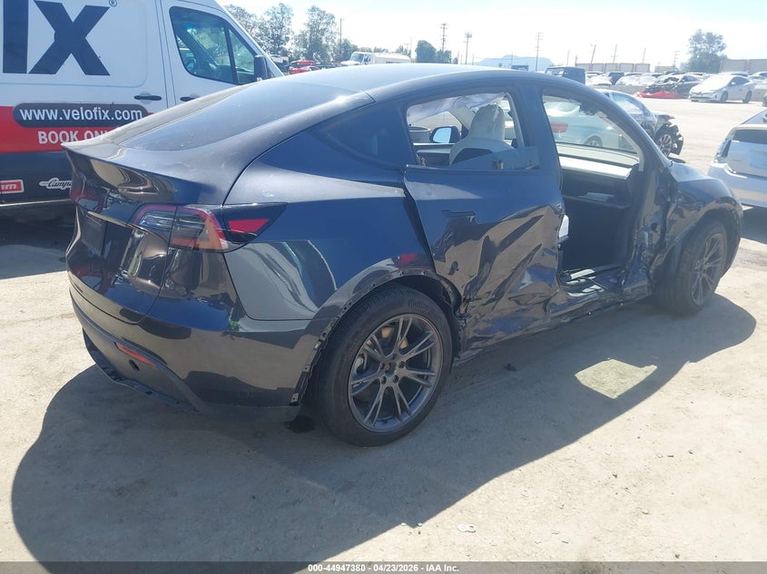 Vin: 7saygded0sf316099, lot: 45444776, tesla model y long range dual motor rear-wheel drive 20254