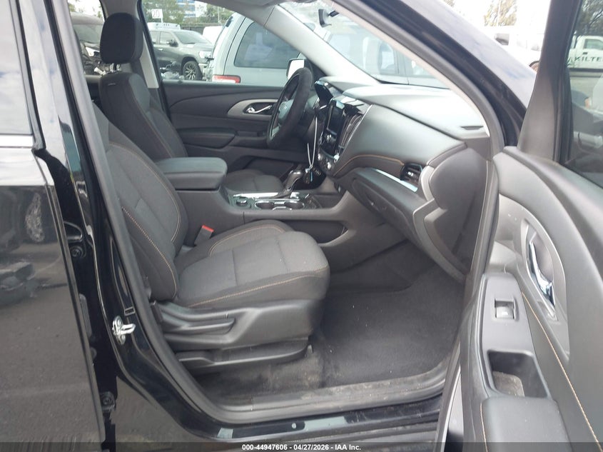 2020 CHEVROLET TRAVERSE auction photo 5