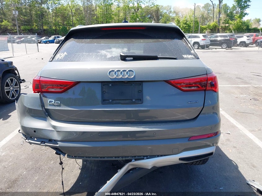 2022 Audi Q3 Premium 40 Tfsi Quattro Tiptronic VIN: WA1AUCF3XN1000837 Lot: 44947621