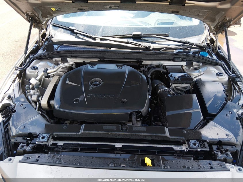 2020 Volvo V60 Cross Country T5 VIN: YV4102WK8L1030836 Lot: 44947622
