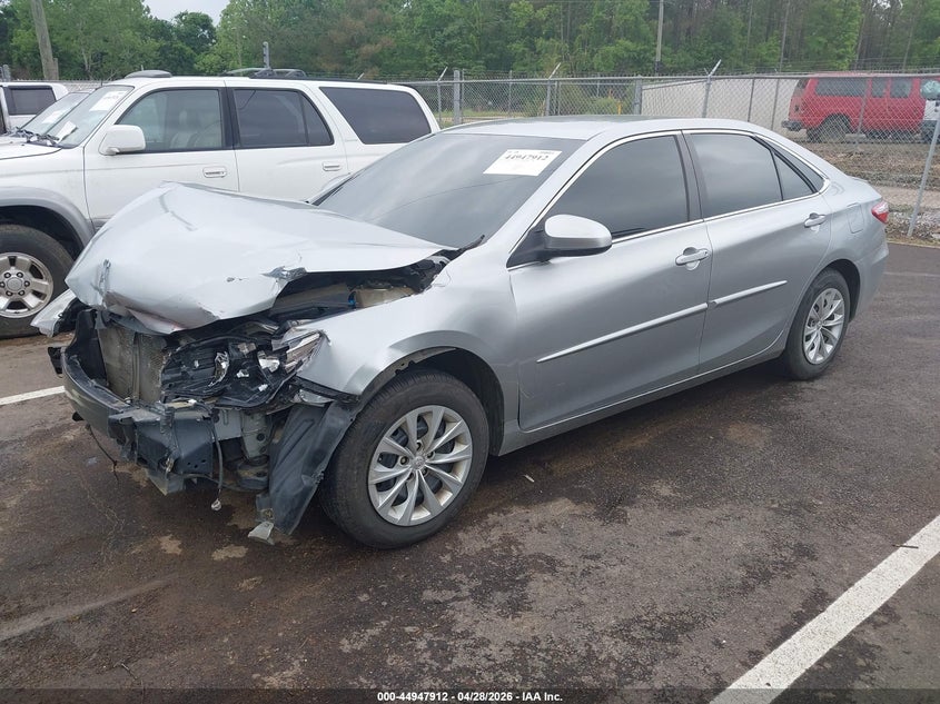 2015 Toyota Camry Le 4T4BF1FK8FR473234 photo 1