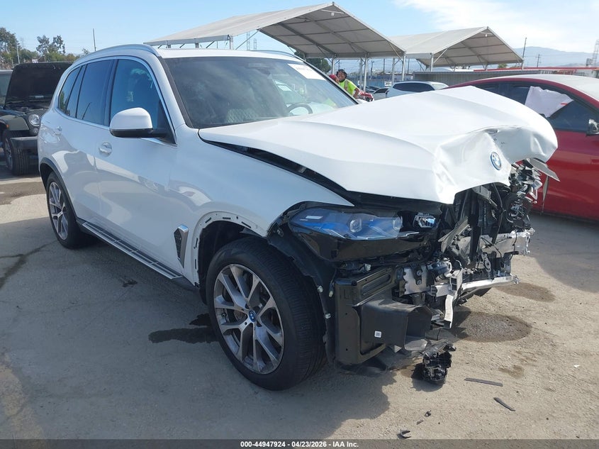 2024 BMW X5 PHEV XDRIVE50E