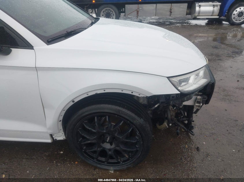 2019 Audi Sq5 3.0T Premium VIN: WA1B4AFY6K2096170 Lot: 44947968