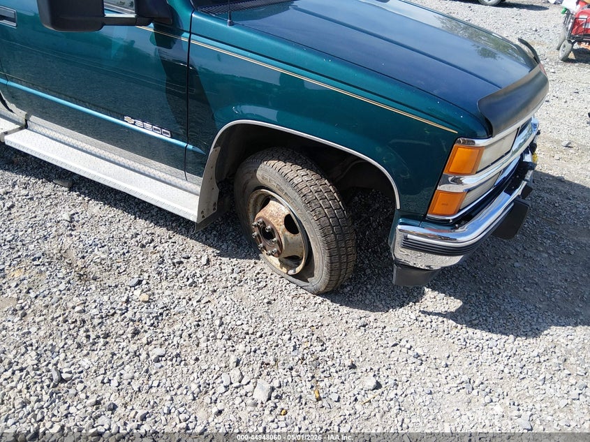 1995 CHEVROLET GMT-400 auction photo 6