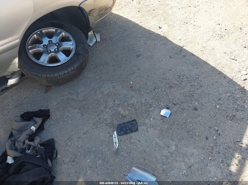 2005 Toyota Highlander V6 VIN: JTEEP21AX50102817 Lot: 44948132