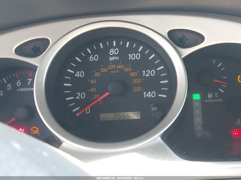 2005 Toyota Highlander V6 VIN: JTEEP21AX50102817 Lot: 44948132