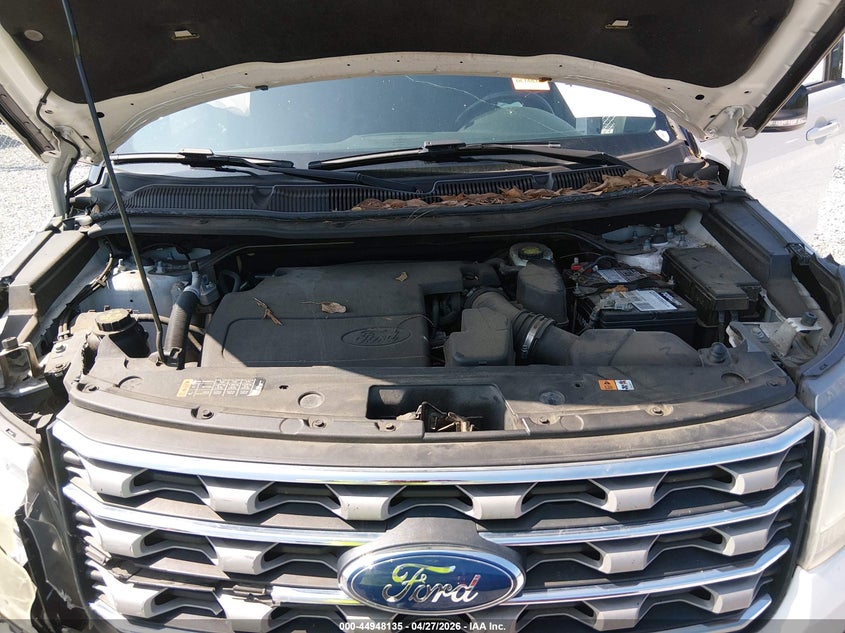 VIN 1FM5K7D87HGD00206 2017 FORD EXPLORER XLT