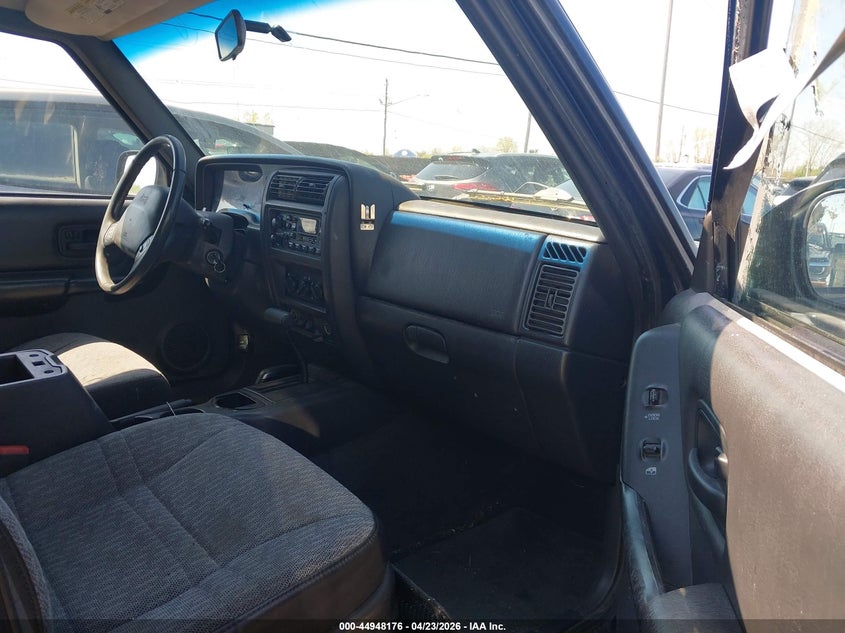 2000 Jeep Cherokee Sport