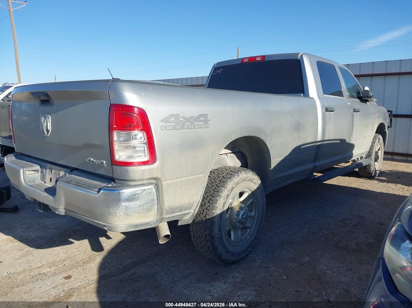 2022 Ram 2500 Tradesman 4X4 8' Box