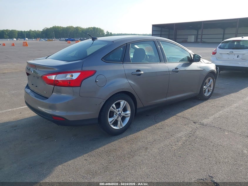 Vin: 1fadp3f23el297624, lot: 45445926, ford focus se 20144