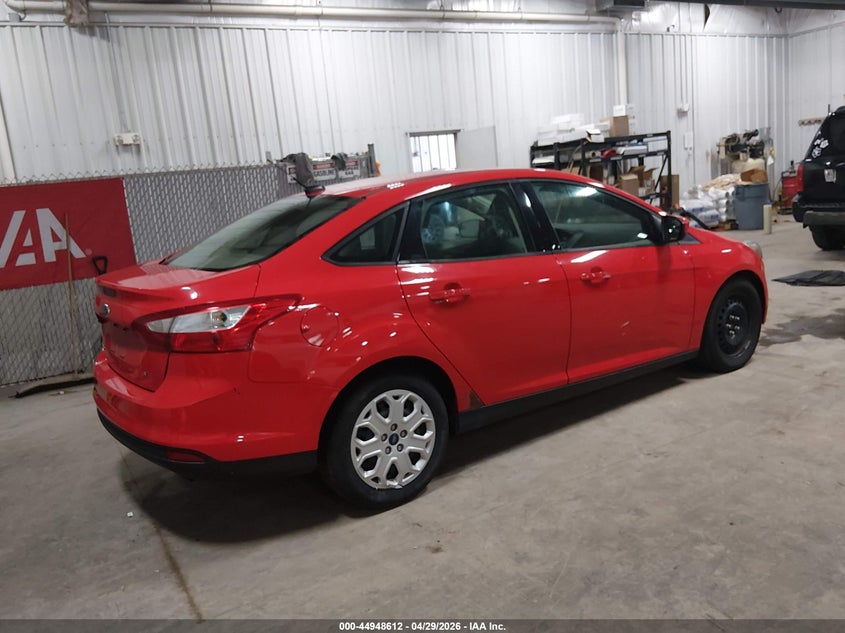 2012 Ford Focus 2.0 Se red Lot 111044948612 Vin 1FAHP3F20CL279872