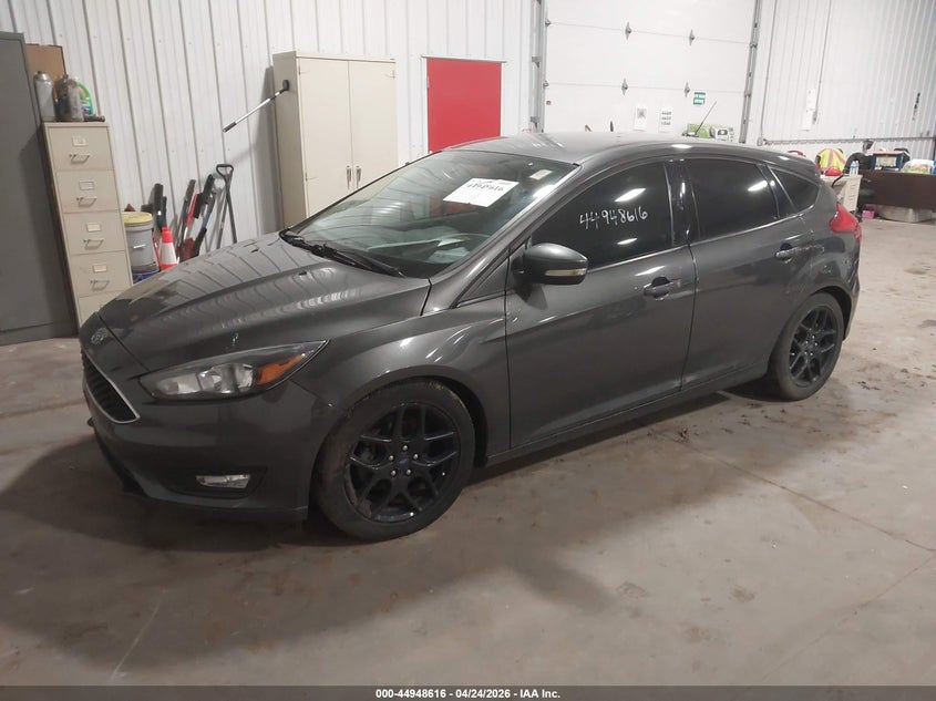 Vin: 1fadp3k25gl311998, lot: 45446012, ford focus se 20162