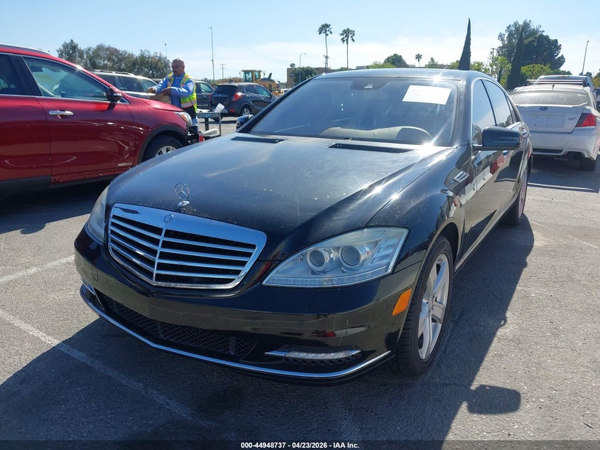 2010 Mercedes-Benz S 550