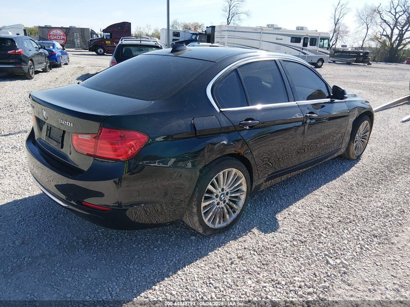 Vin: wba3c3g59fnt52848, lot: 45446189, bmw 320i xdrive 20154