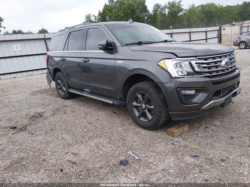FORD EXPEDITION XLT 2021