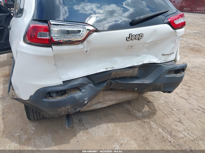 2016 JEEP CHEROKEE auction photo 6