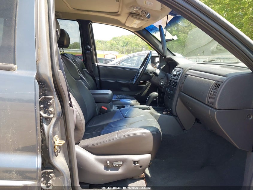 2001 Jeep Grand Cherokee Laredo