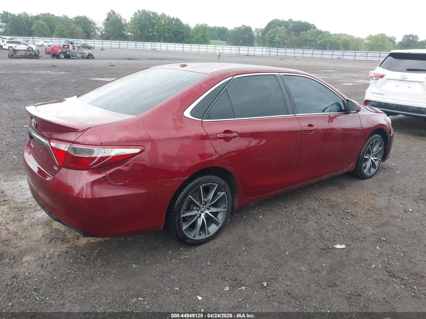2016 TOYOTA CAMRY auction photo 4