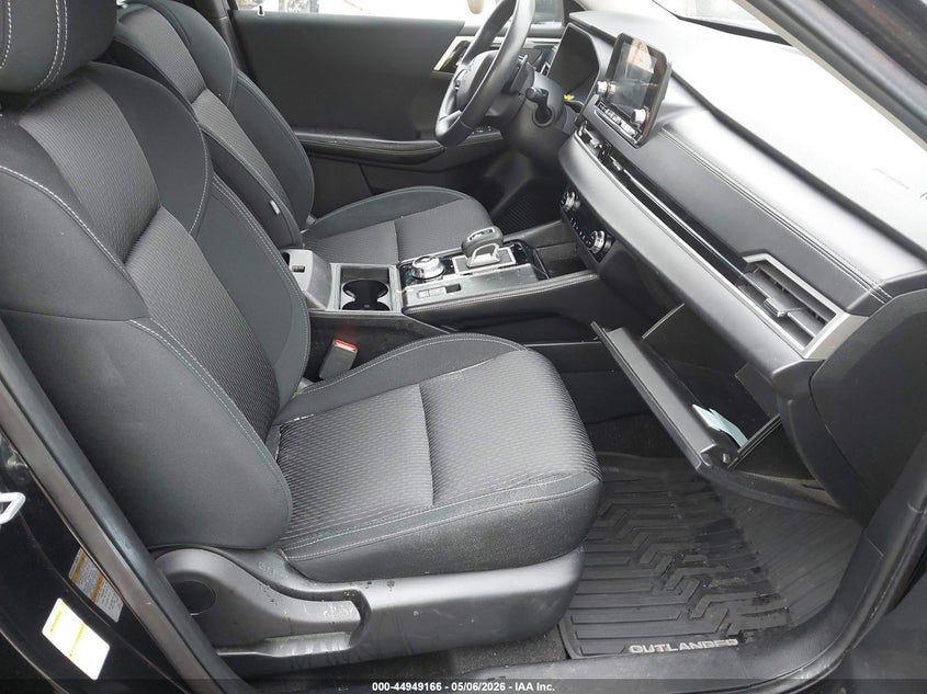 2022 MITSUBISHI OUTLANDER auction photo 5