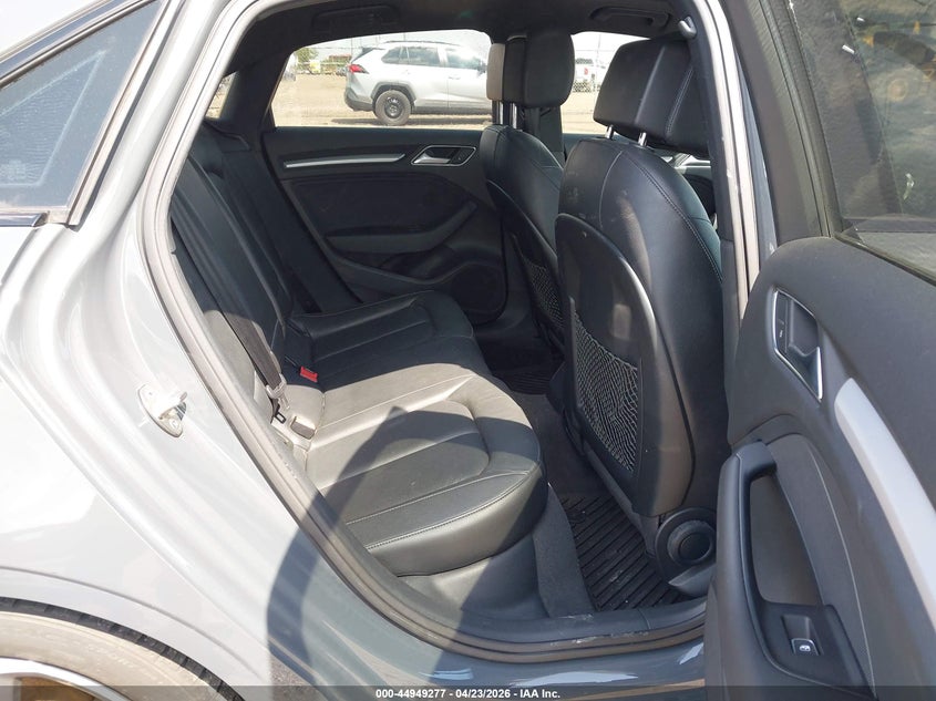 VIN: WAUAUGFF6KA089175 2019 AUDI A3 40 PREMIUM/40 TITANIUM PREMIUM