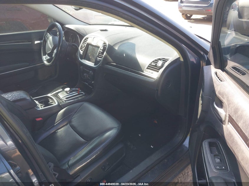 2015 Chrysler 300 Limited