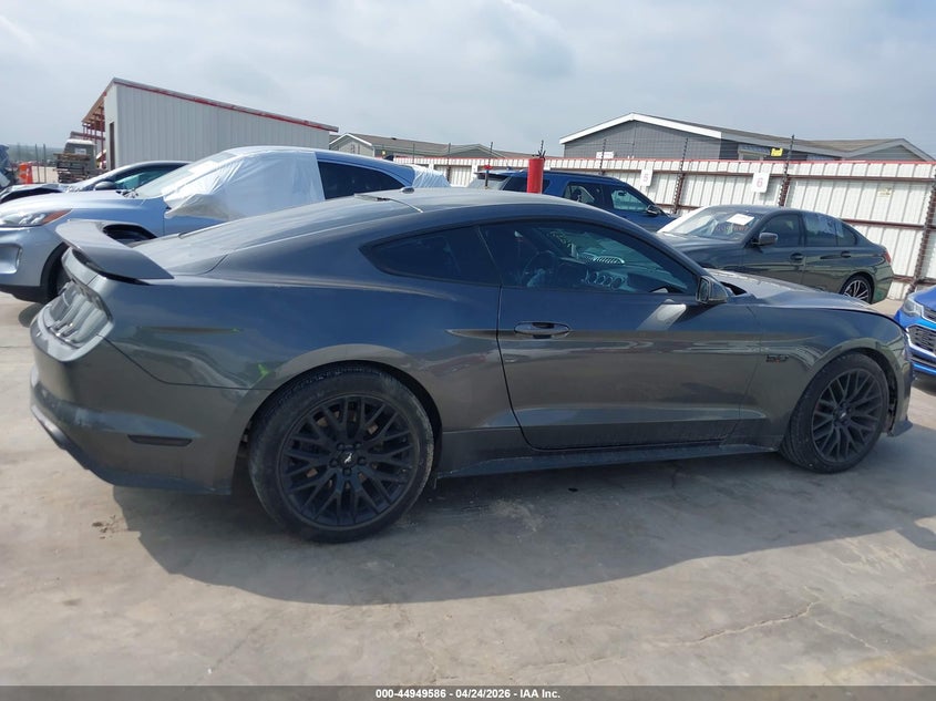 FORD MUSTANG - zdjęcie 13
