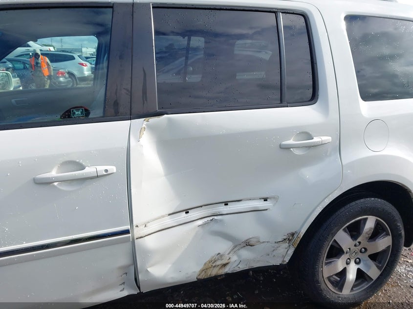 5FNYF4H96CB033554 2012 Honda Pilot 3.5 Touring White