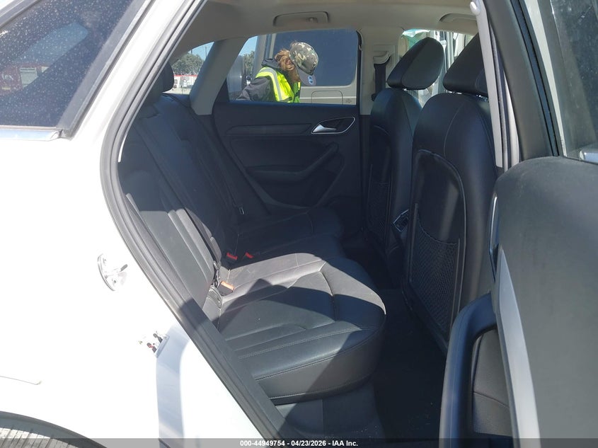 2015 Audi Q3 2.0T Premium Plus VIN: WA1BFCFS4FR013012 Lot: 44949754